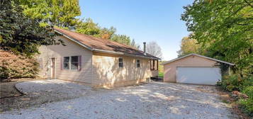 6063 S Myers Rd, Clinton, OH 44216