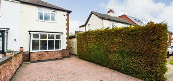 3 bedroom semi-detached house for sale