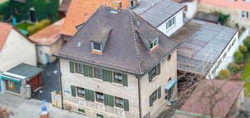 Charme, Potenzial und viel Platz - Einfamilienhaus in zentraler Lage von Volkach