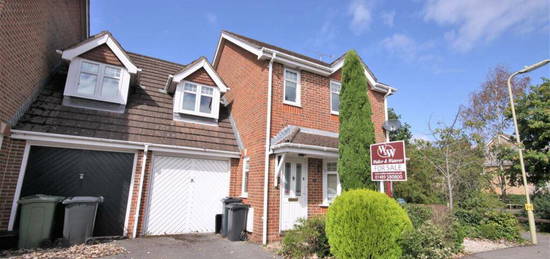 3 bedroom link detached house