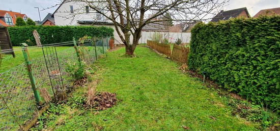 Zweifamilienhaus mit dem Charme eines Mittelreihenhauses und eigenem Garten in Düsseldorf-Vennhausen