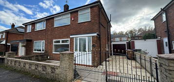 3 bed semi-detached house to rent