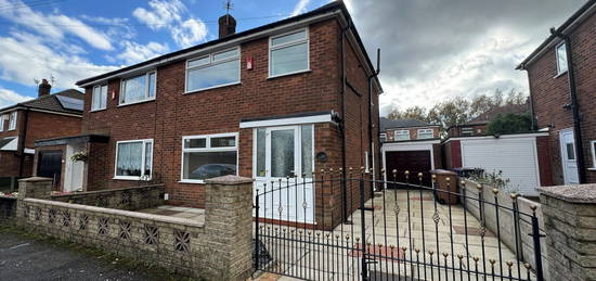 3 bed semi-detached house to rent