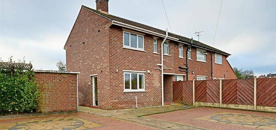 End terrace house to rent in Wingfield Road, New Tupton, Chesterfield, Derbyshire S42