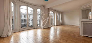 Location appartement 6 pièces 127 m²