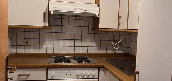 Trier, Fleischstraße, gemütliches Single-Apartment mit EBK in der 3. Etage ohne Aufzug