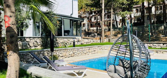 Kemer Beycik te Satlk kiz Villa