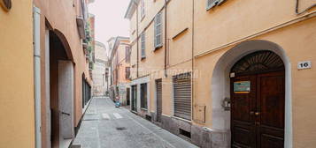 Voghera, 2 Locali AUTONOMO in Centro Storico