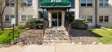 2720 Dale St N #C212, Roseville, MN 55113