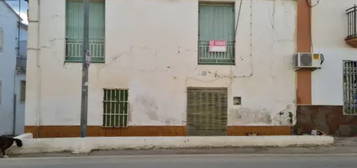 Casa adosada en calle Real