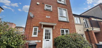 Link-detached house to rent in Bartholomews Square, Horfield, Bristol BS7