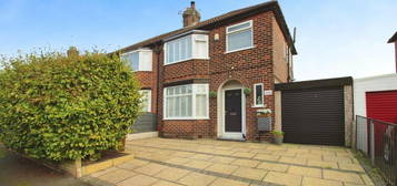 3 bedroom semi-detached house for sale