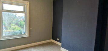 2 bedroom terraced house