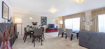 3 bedroom flat to rent