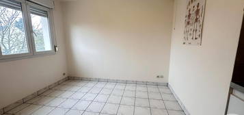 Location appartement 1 pièce 24 m²