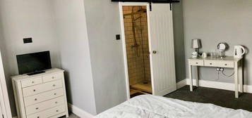 Room to rent in Brampton, Chesterfield S40