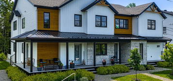 309, Rue Paul-Hébert, apt. 3
                        Cowansville