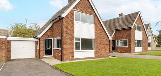 2 bed detached house for sale