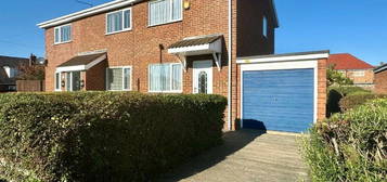 2 bedroom semi-detached house for sale