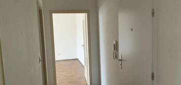 Schönes Wohnen in einer freundlichen 2-Zimmer Wohnung in Laatzen mit Balkon