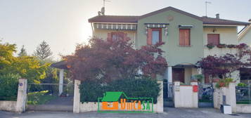 Villa unifamiliare via Ugo La Malfa 9, Centro, Ronchi dei Legionari