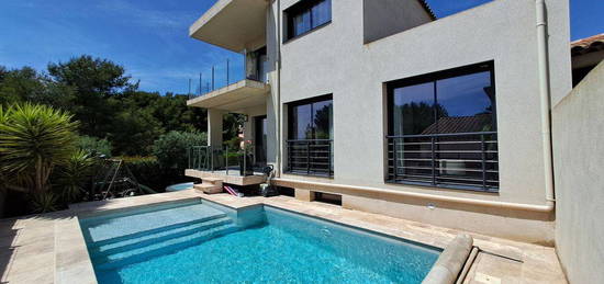 Villa contemporaine – la garde – 6 pièces – 164m²