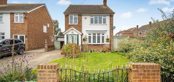 3 bed detached house for sale