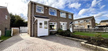 3 bed semi-detached house for sale