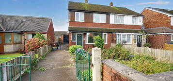 3 bed semi-detached house for sale