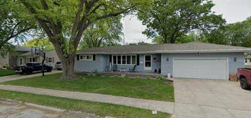 1610 N  24th St, Fort Dodge, IA 50501