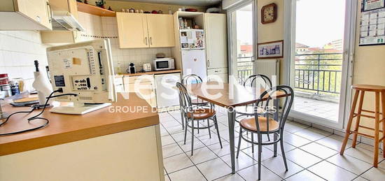 Appartement  à vendre, 5 pièces, 3 chambres, 88 m²