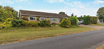 3 bed detached bungalow for sale