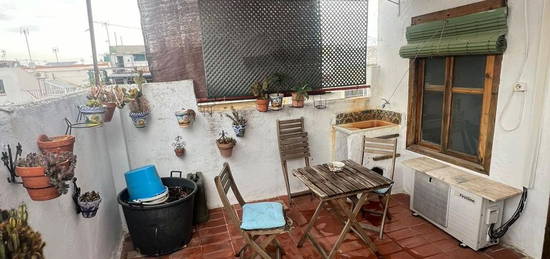 Chalet adosado en venta en calle Anhelo