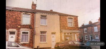 2 bedroom terraced house