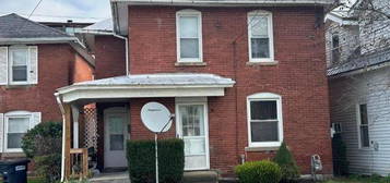 3 Plum St #5, Warren, PA 16365