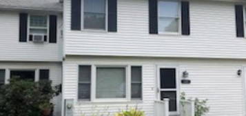 11 Jones Lndg Unit B, Walpole, MA 02081