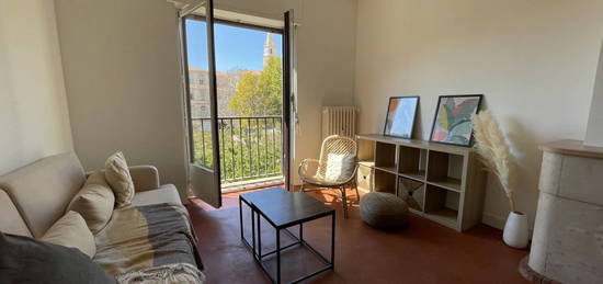 Appartement meublé  à louer, 3 pièces, 2 chambres, 62 m²