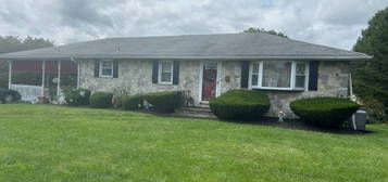 424 Pershing Ave, Pohatcong Twp., NJ 08865-4048