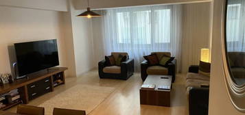 Apartament 3 camere zona Mall Vitan