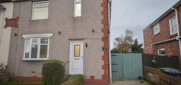 3 bed semi-detached house for sale