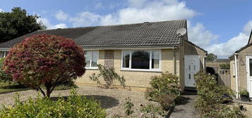 2 bedroom semi-detached bungalow for sale