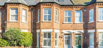 Property to rent in Salisbury Road, Richmond TW9