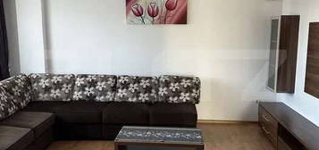 Apartament 3 camere, parcare subteran, zona Buna ziua