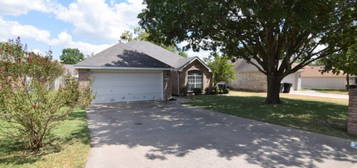 2110 Rawhide Trl, Temple, TX 76502