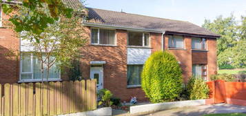 4 Iniscarn Park, Lisburn, BT28 2BL