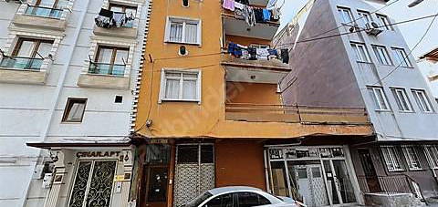 EMLAXODAN İZMİT KADIKÖYDE CADDE ÜSTÜ KİRALIK 2+1 DAİRE