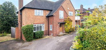 8 bedroom detached house for sale