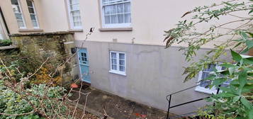 Flat to rent in Salisbury Road, Shaftesbury SP7