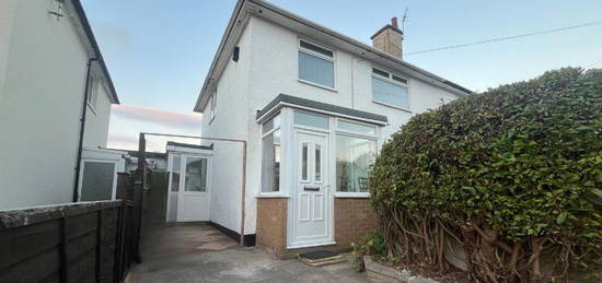 3 bed semi-detached house for sale