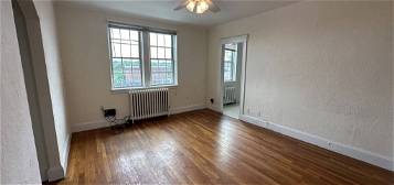 15 Governors Ave Apt 22, Medford, MA 02155